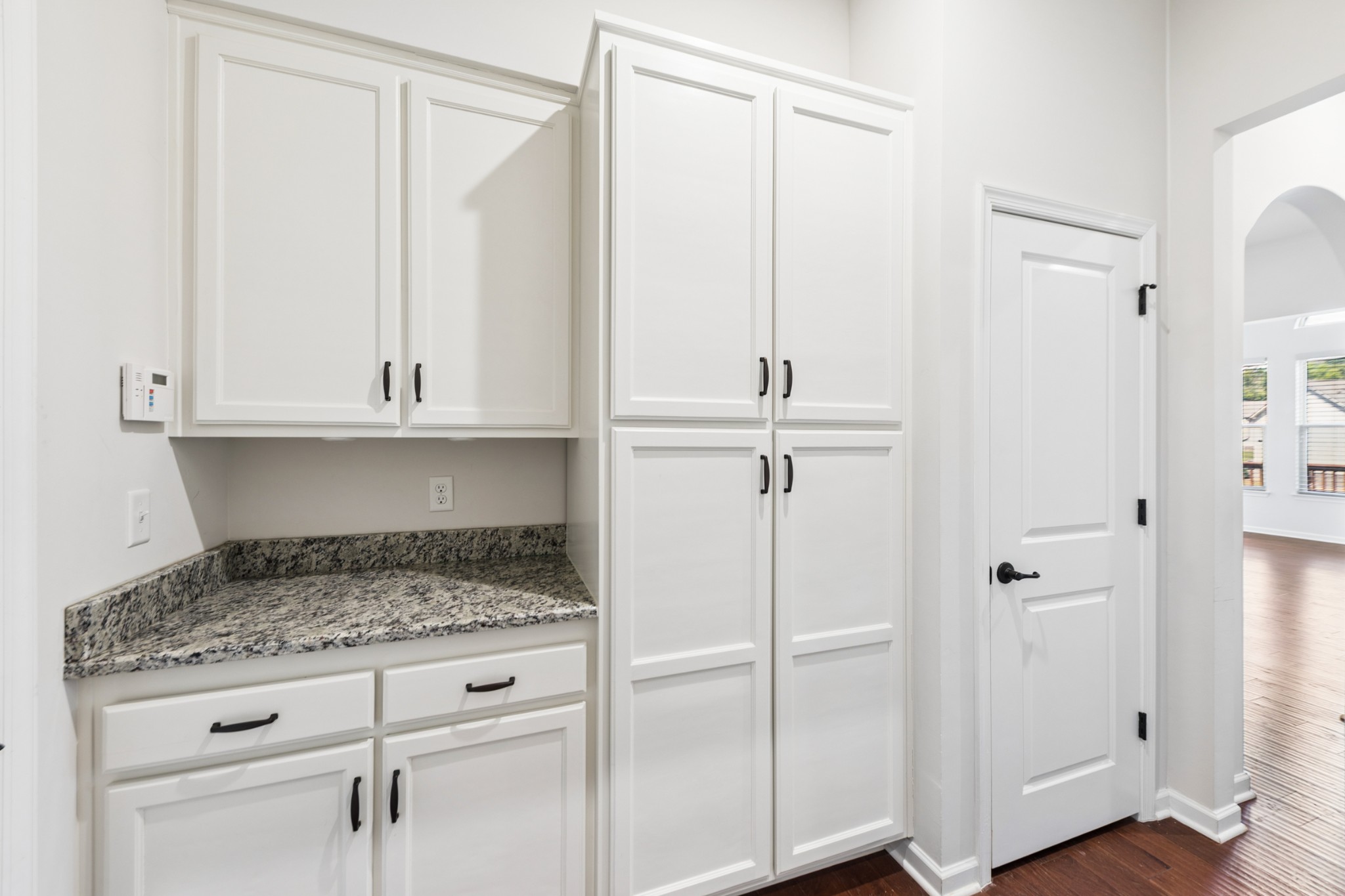 6910 Wellsford Ln Property Photo 36