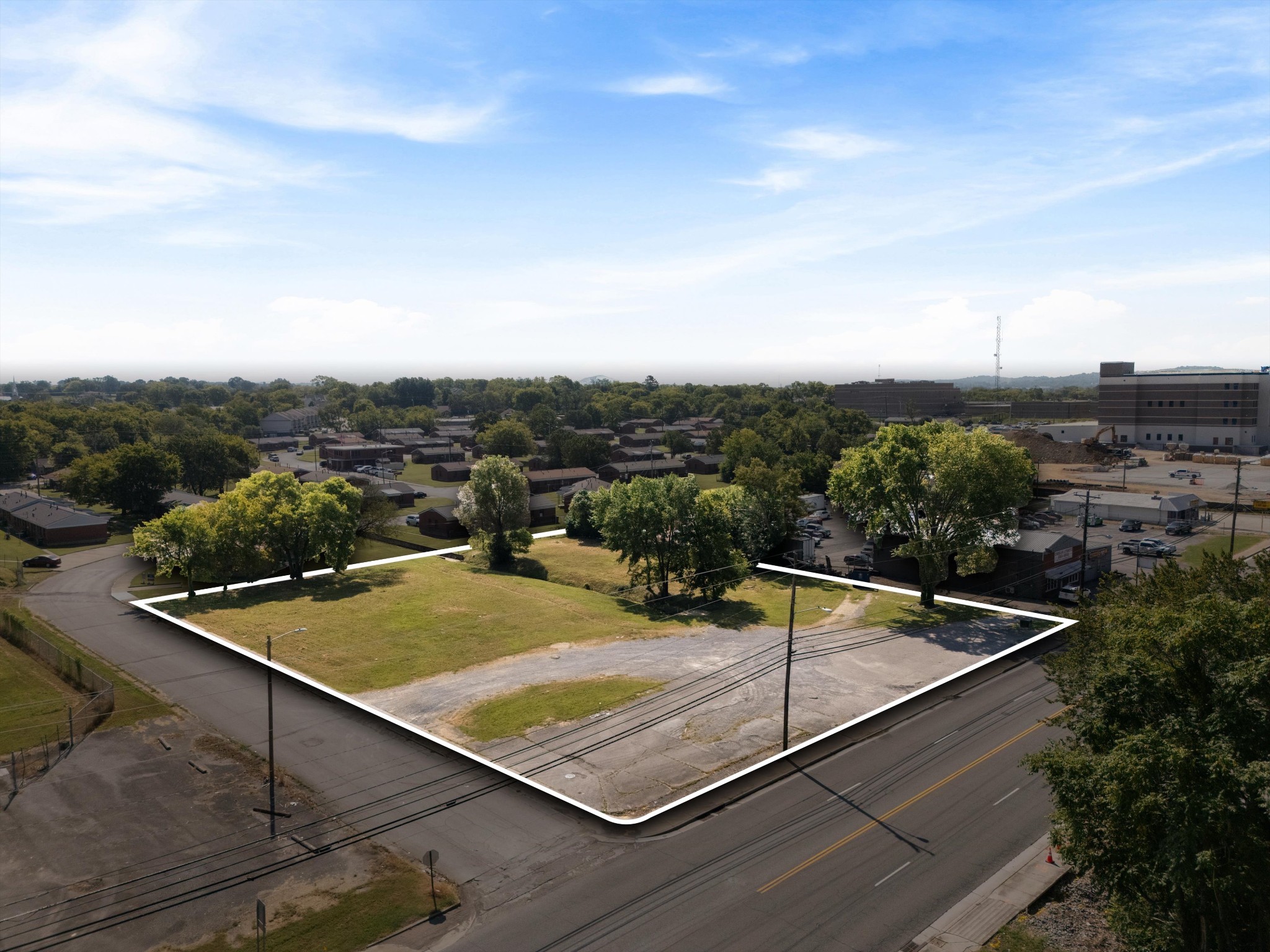 703 Cumberland, N Property Photo 1