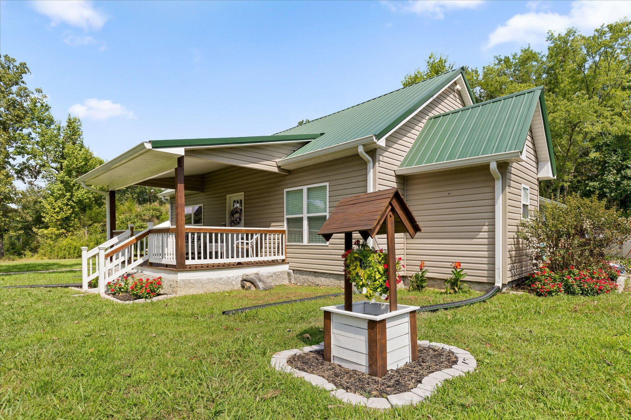 464 Hair Lake Road Property Photo 5