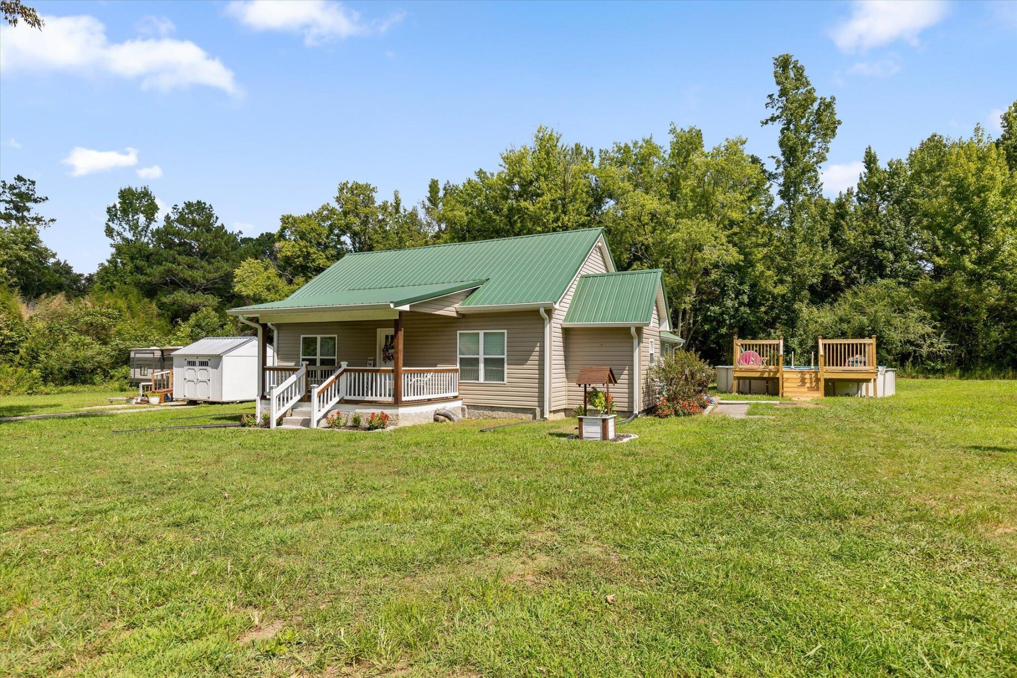 464 Hair Lake Road Property Photo 6