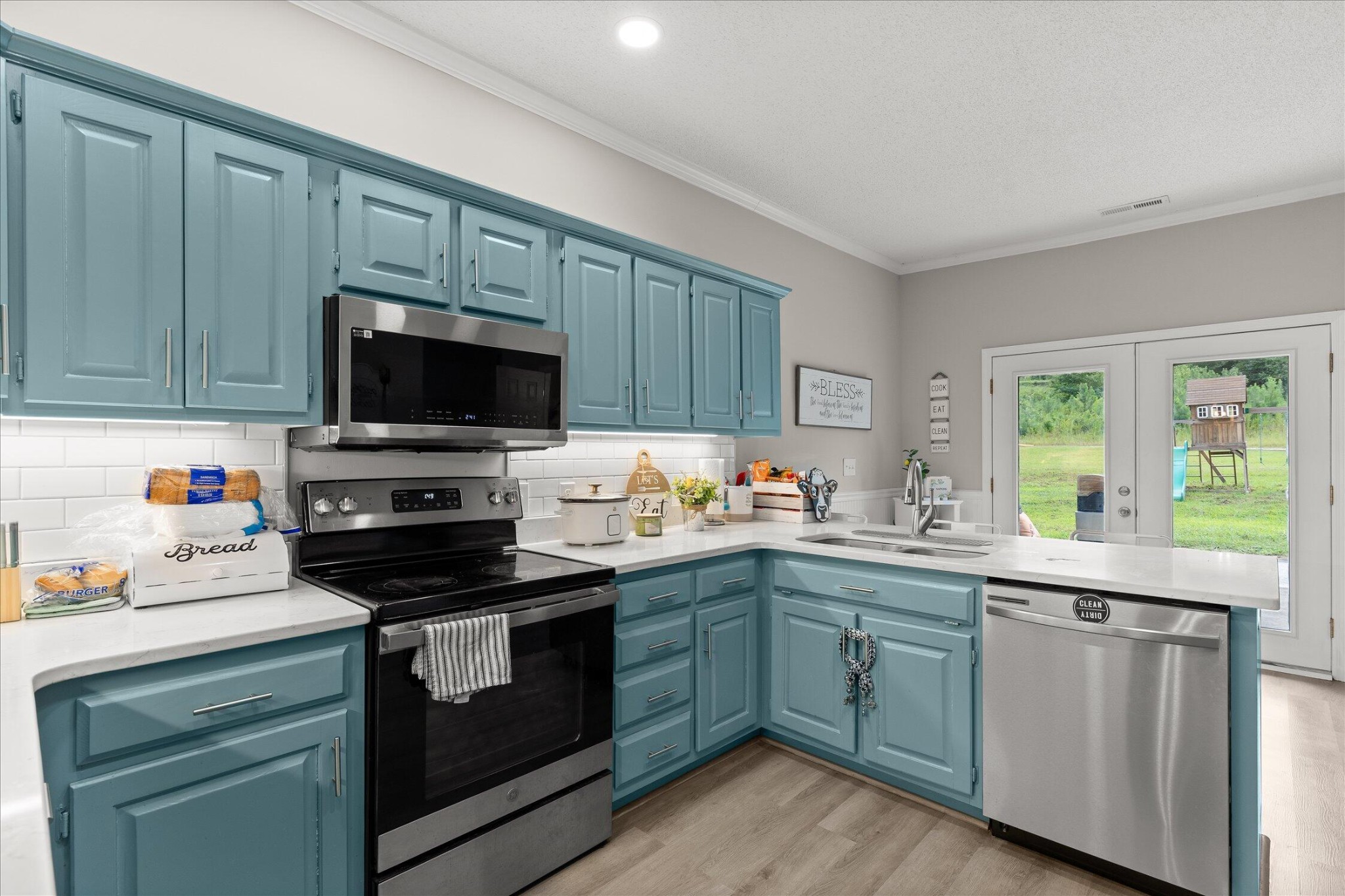 464 Hair Lake Road Property Photo 14