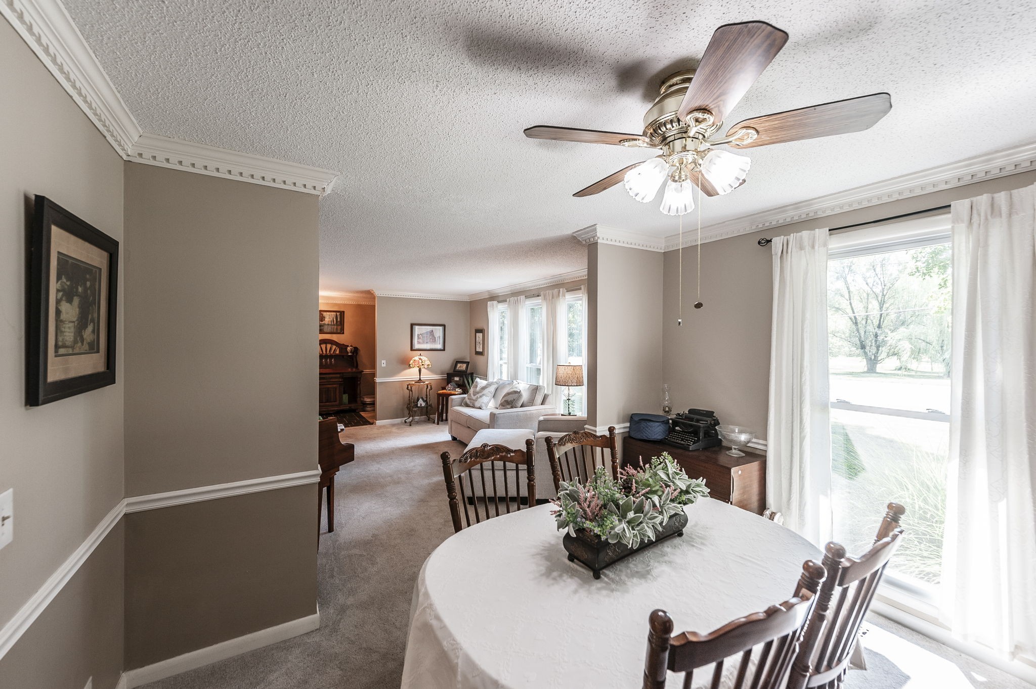 1097 Lakeshore Dr Property Photo 33