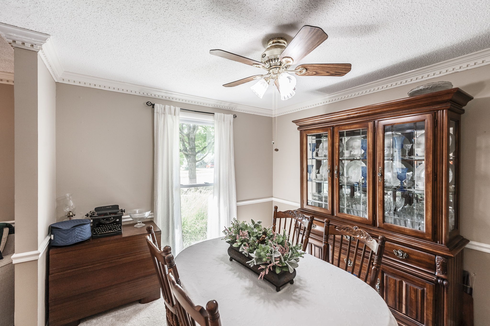 1097 Lakeshore Dr Property Photo 34