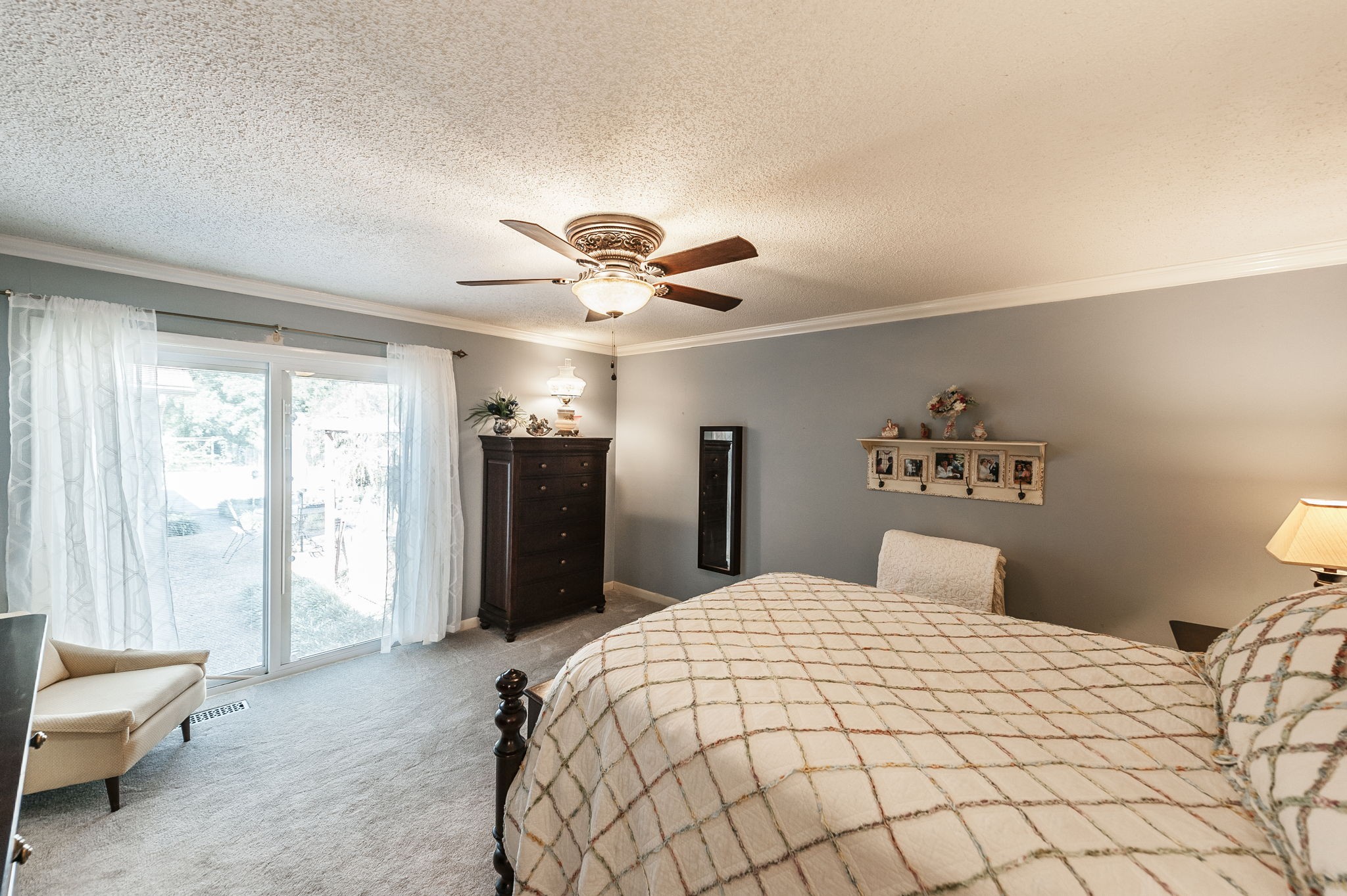 1097 Lakeshore Dr Property Photo 54