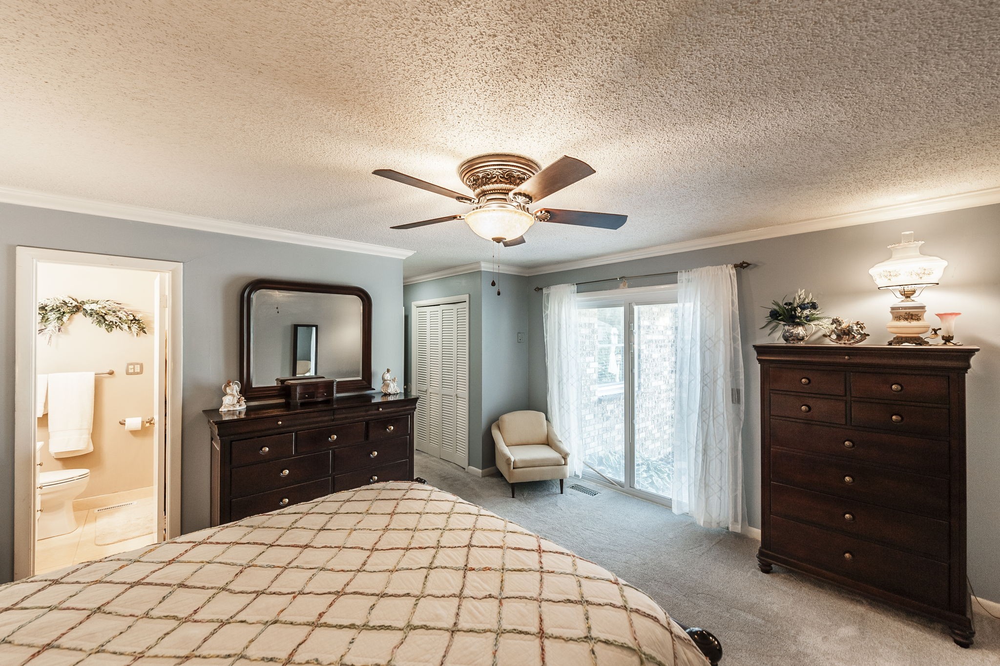 1097 Lakeshore Dr Property Photo 56