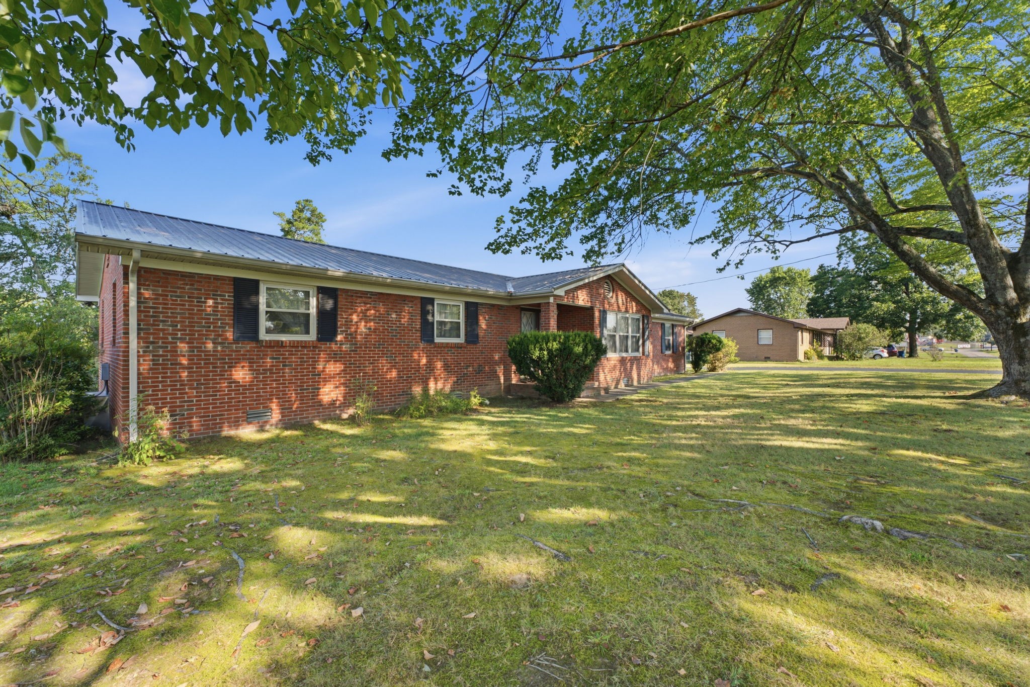 135 Blakemore Rd Property Photo 3
