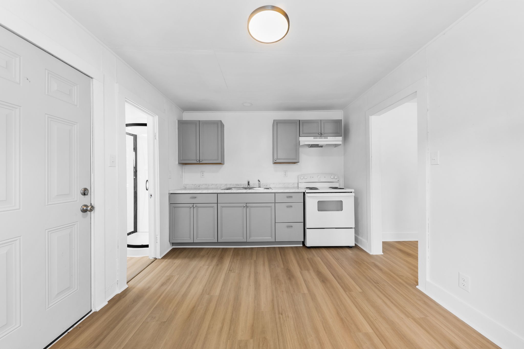 808 Woodmont Blvd Property Photo 8