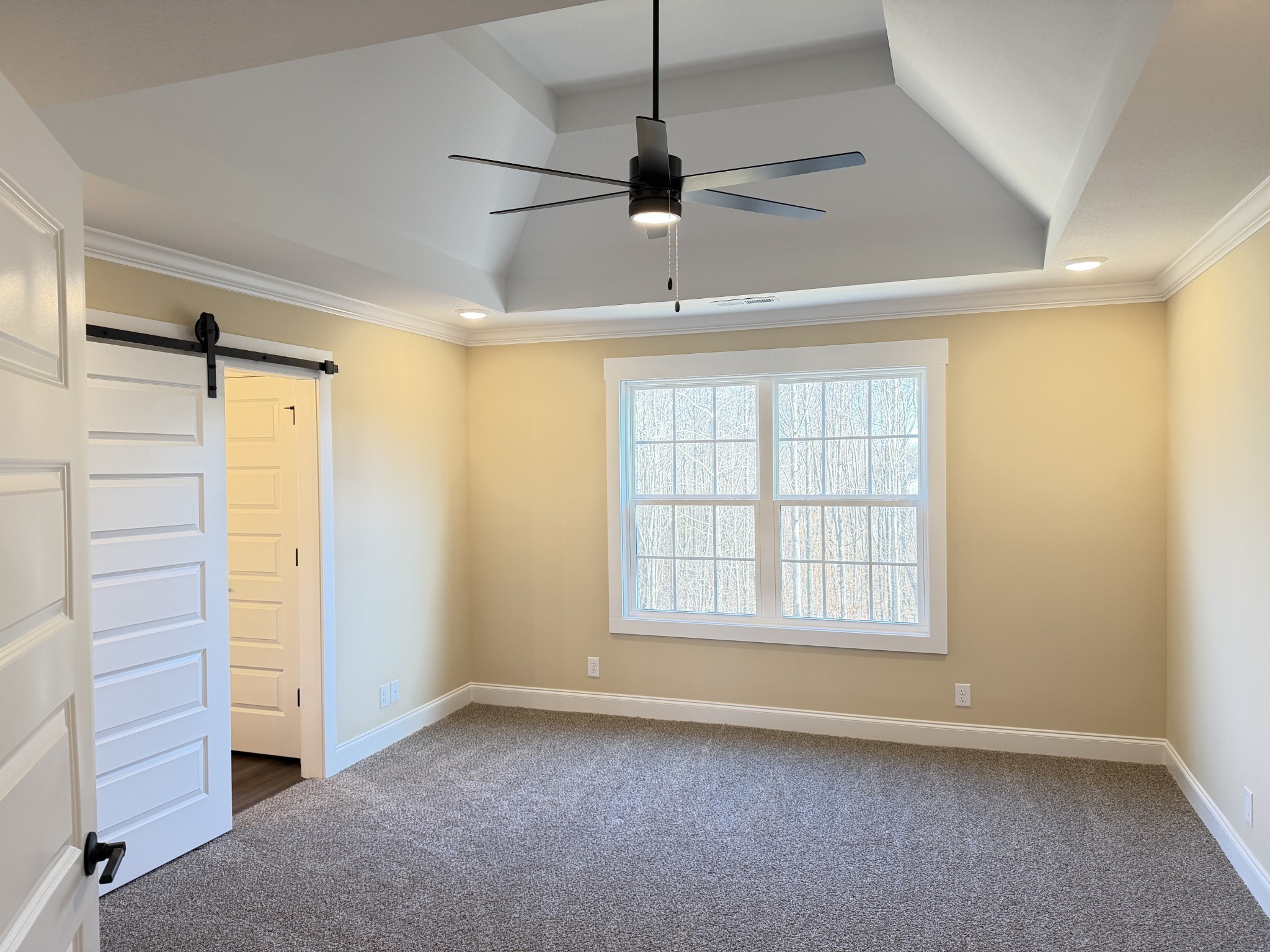 128 Hummingbird Way Property Photo 12