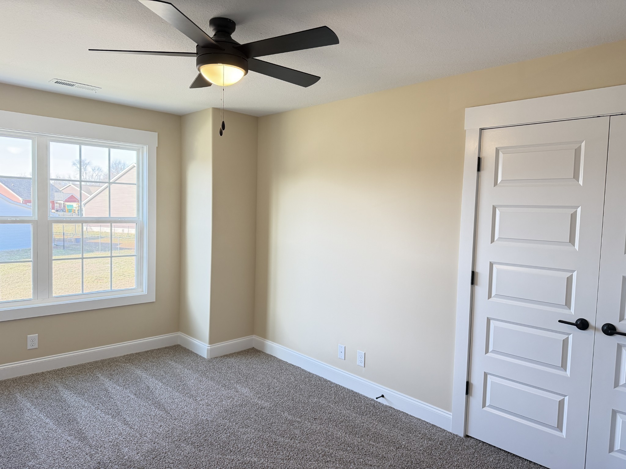 128 Hummingbird Way Property Photo 18