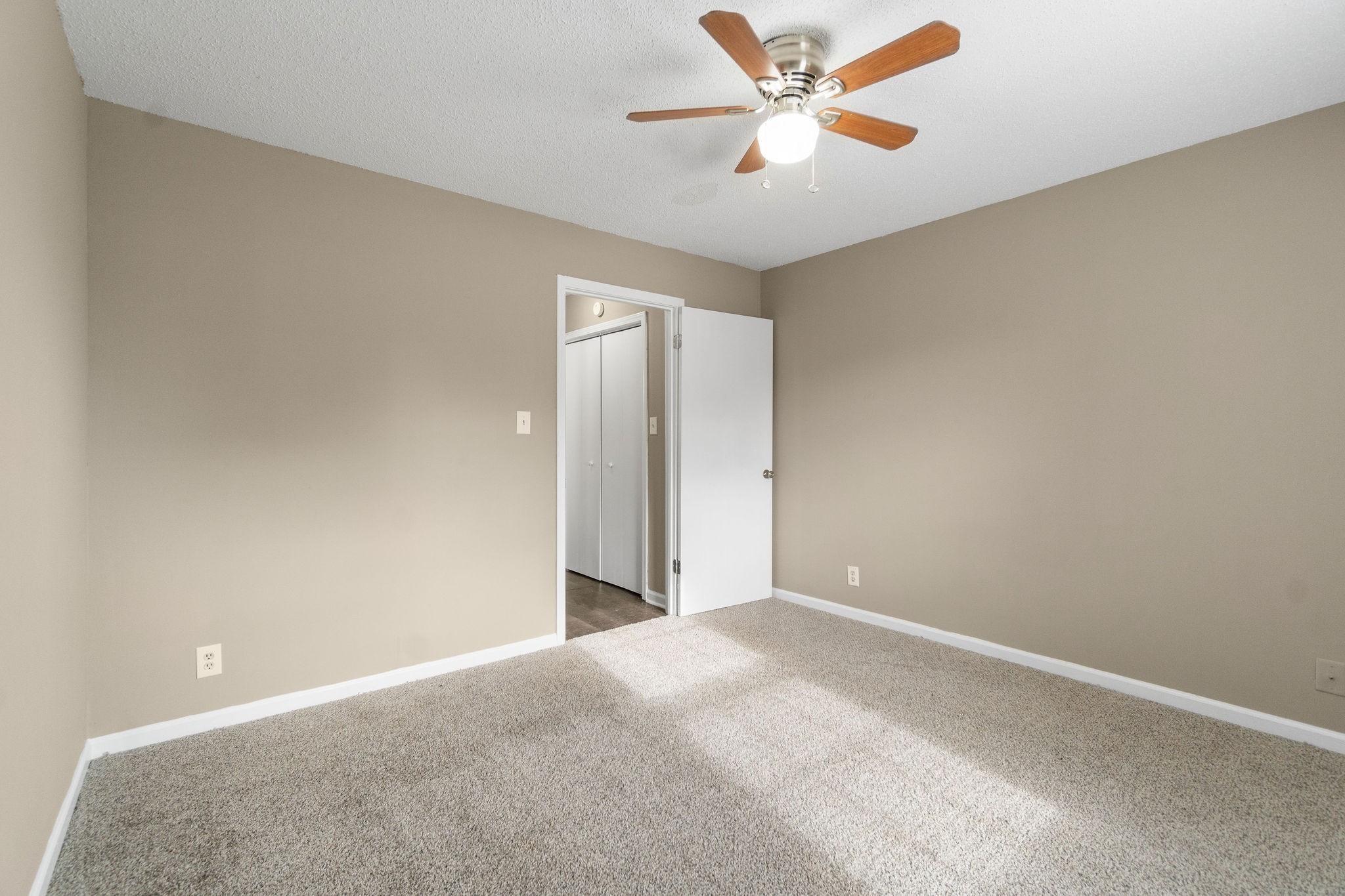 181 Harrier Ct Property Photo 12