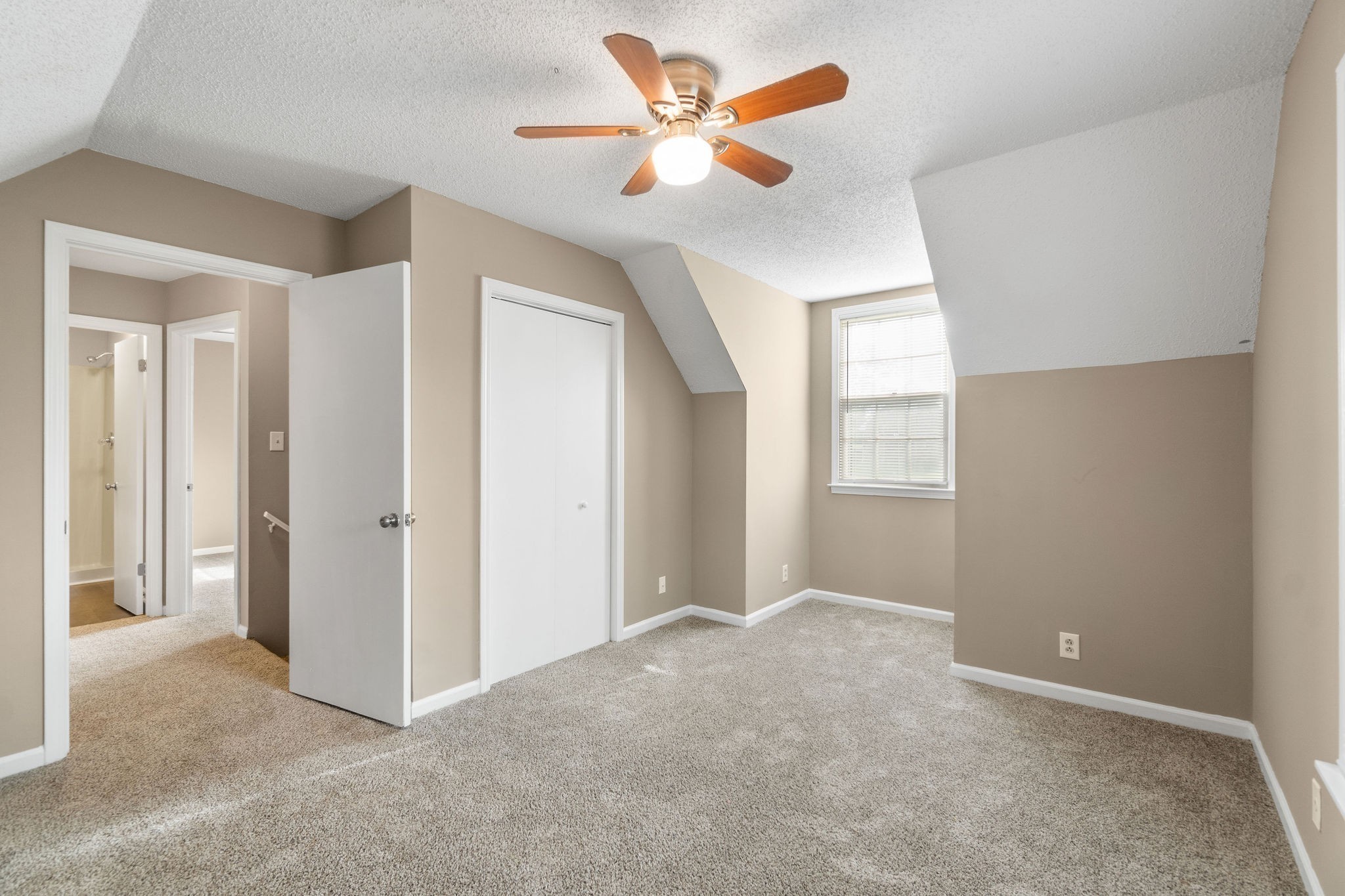 181 Harrier Ct Property Photo 14