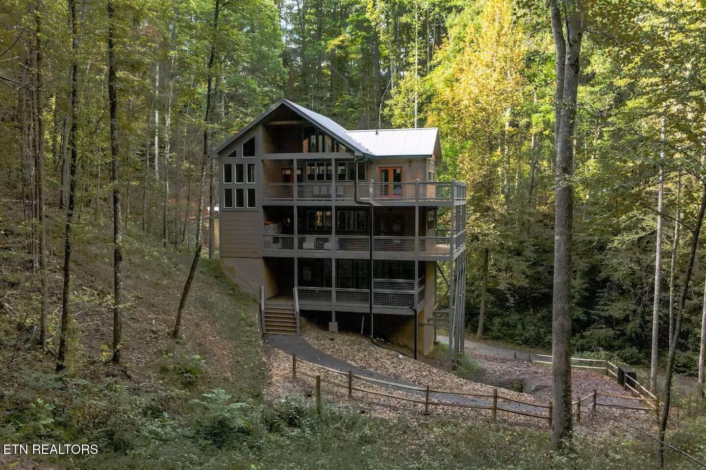 5175 Riversong Way Property Photo 24
