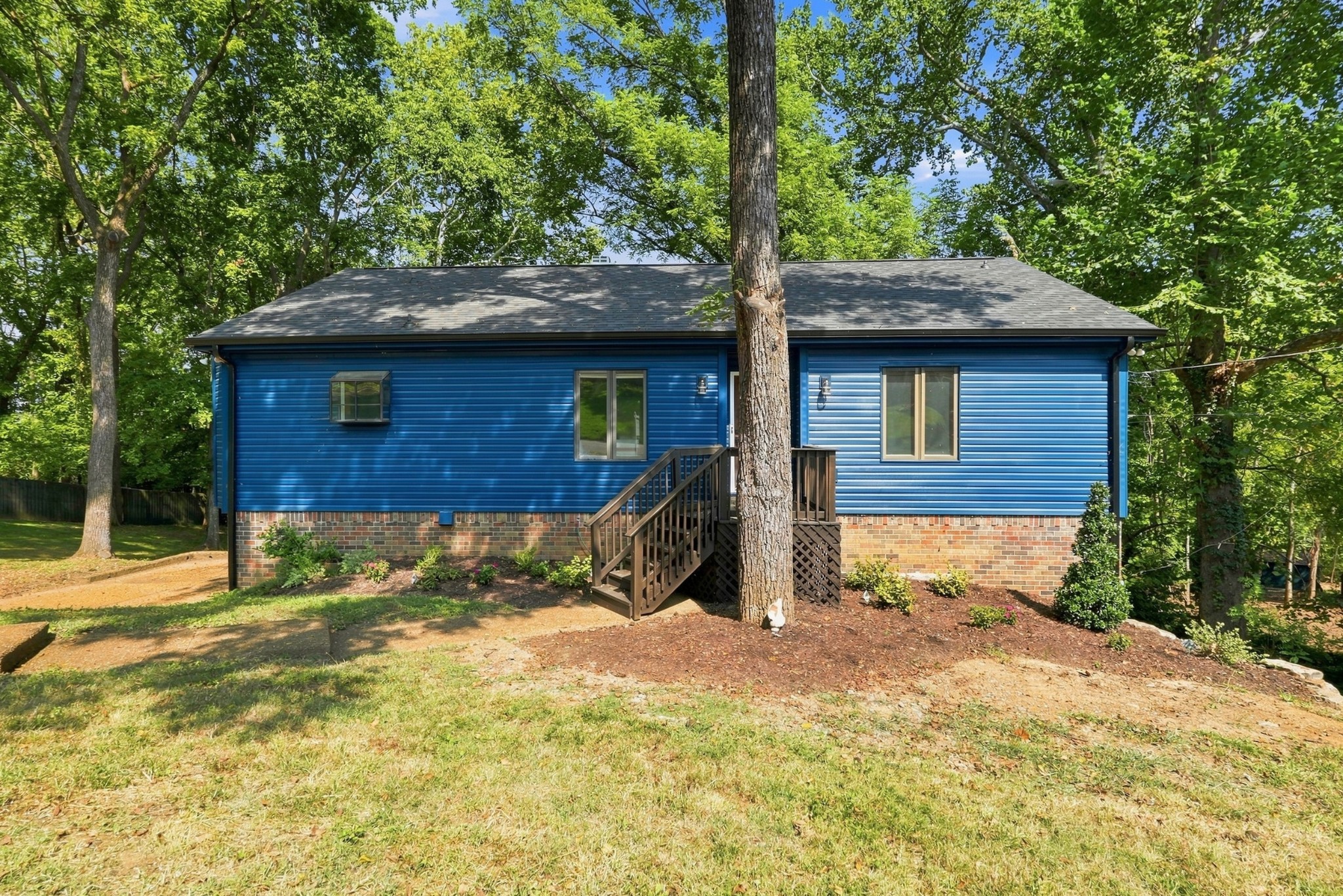1228 Brenner Dr Property Photo 1