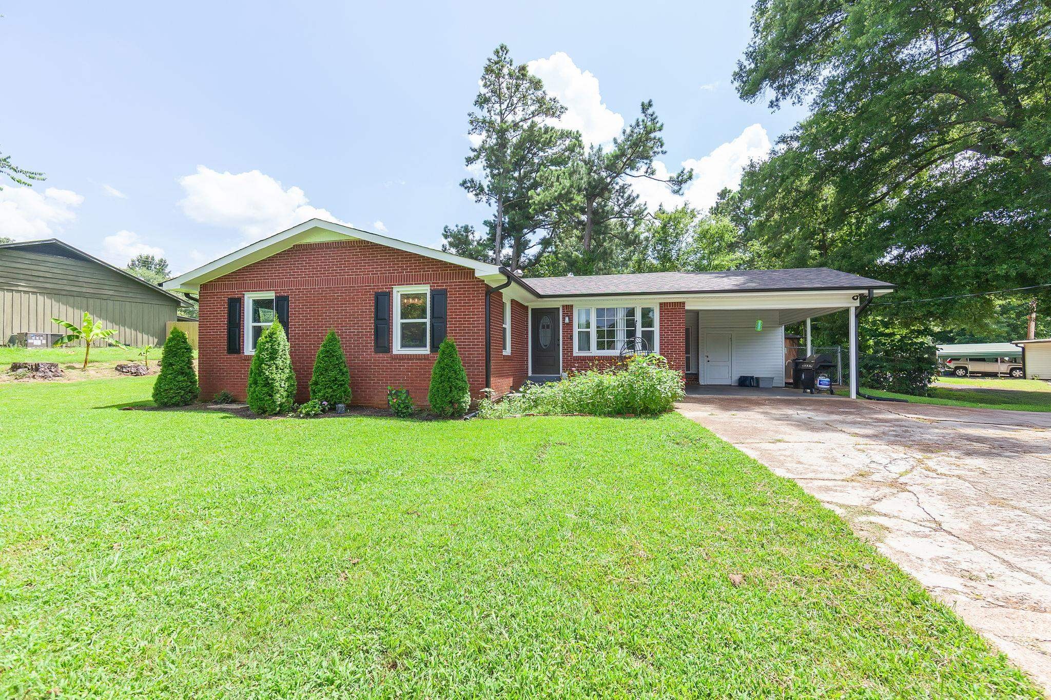 16 OAK GROVE RD