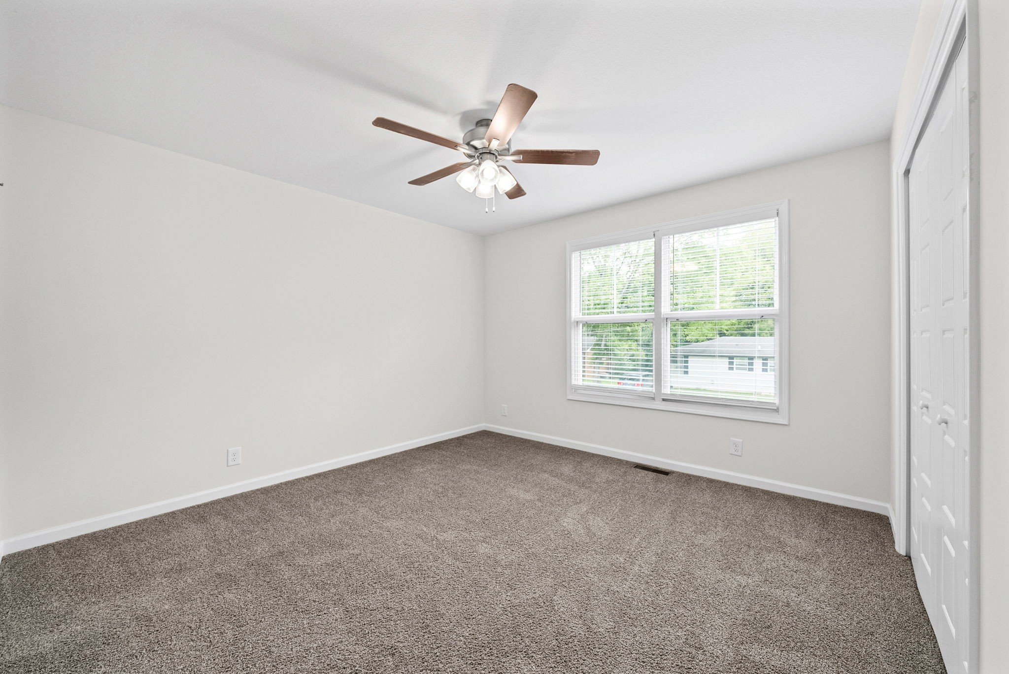 954 Richardson St Property Photo 20