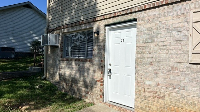 210 Hendricks Blvd Property Photo 1
