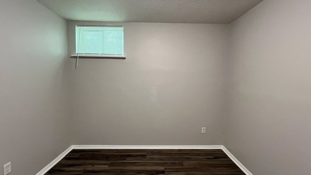 210 Hendricks Blvd Property Photo 11