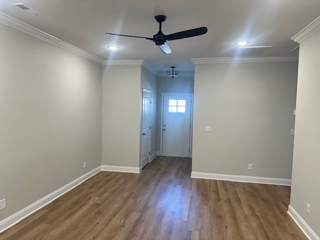 436 Bellingham Dr, Ne Property Photo 3