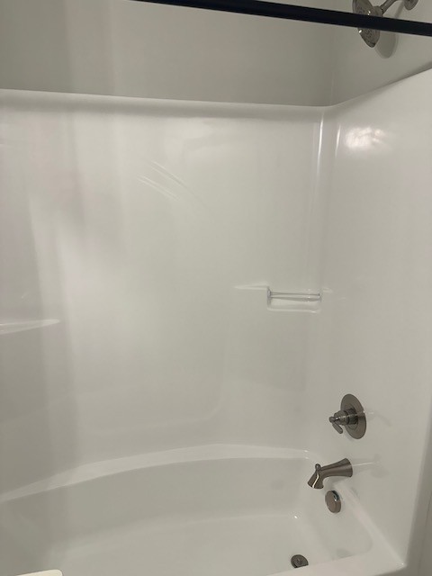 436 Bellingham Dr, Ne Property Photo 10