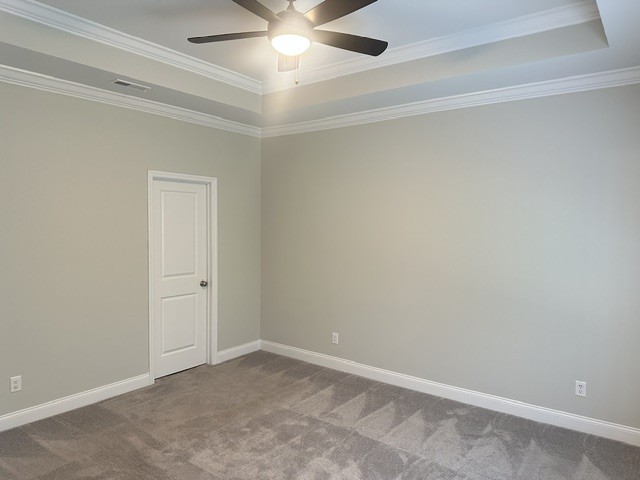 436 Bellingham Dr, Ne Property Photo 12
