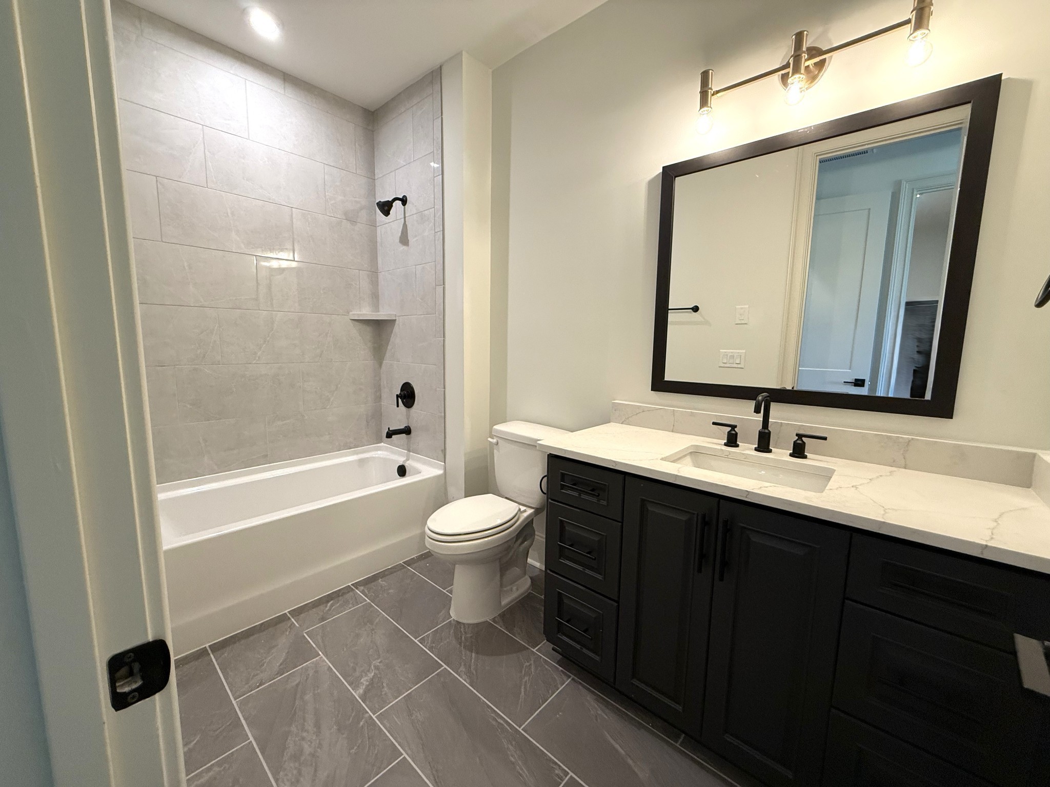 6108 St Charles Dr Property Photo 50