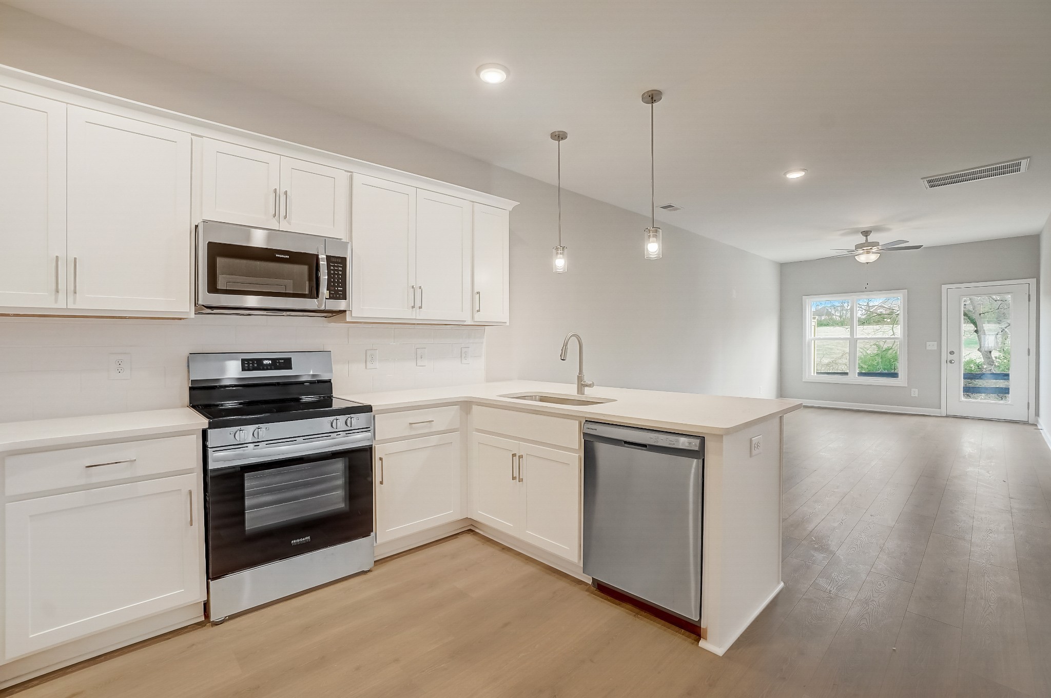 521 Cherry Blossom Pvt Way Property Photo 29
