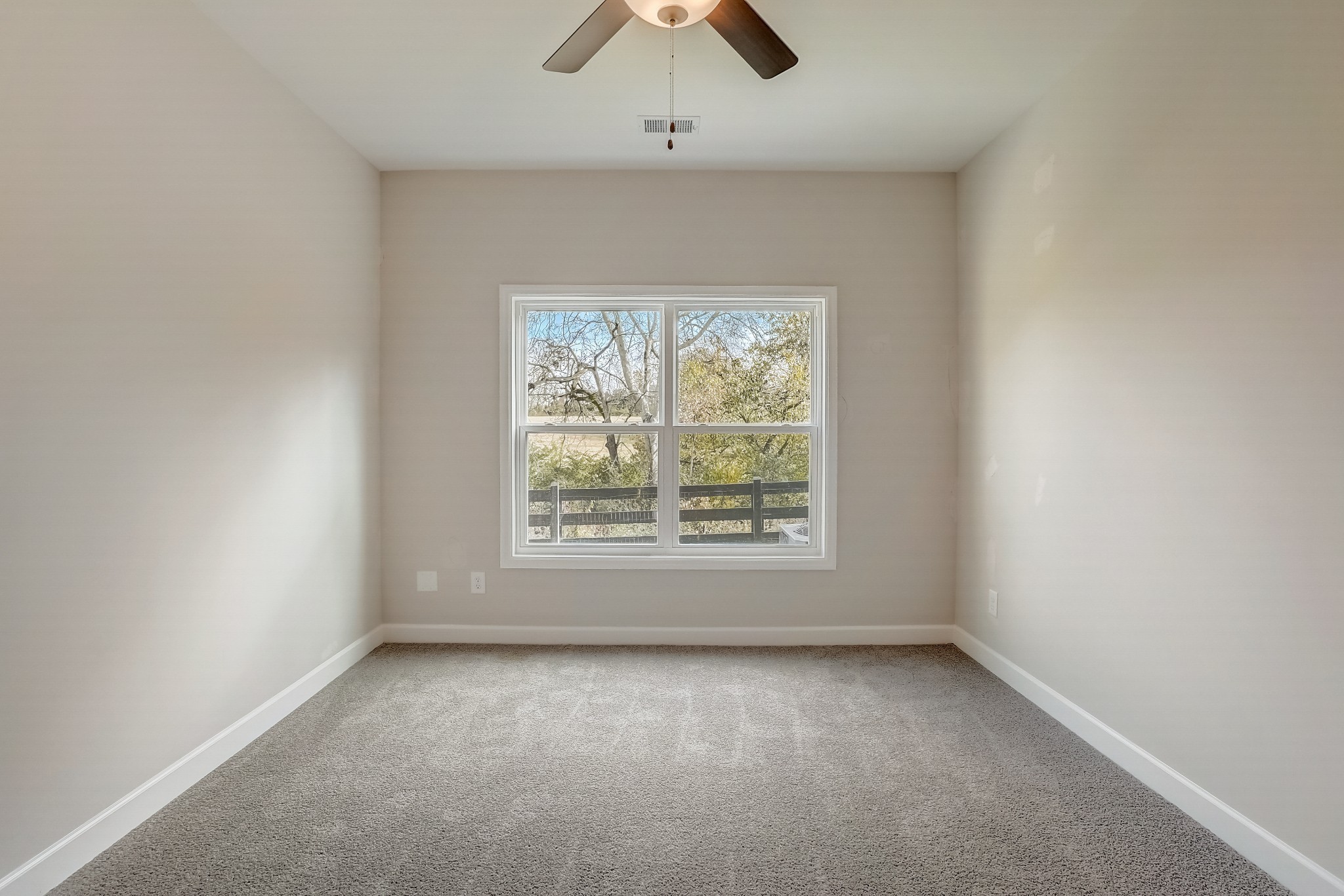 521 Cherry Blossom Pvt Way Property Photo 36