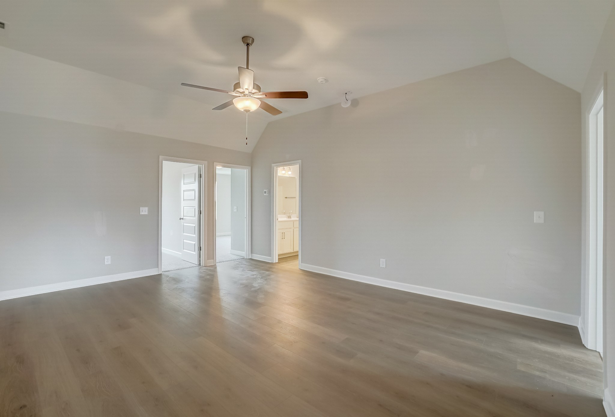 521 Cherry Blossom Pvt Way Property Photo 39