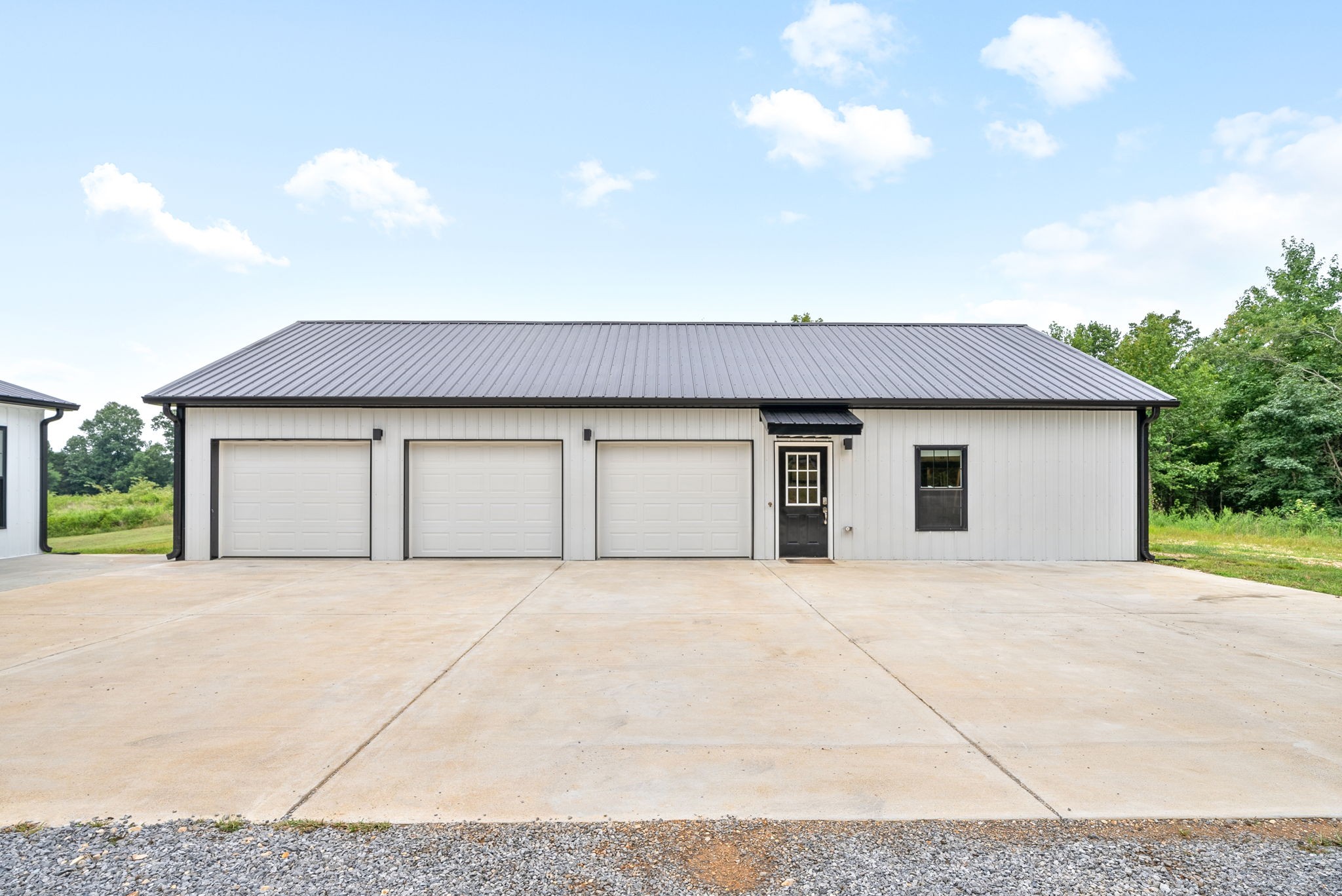 2049 Conatser Rd Property Photo 36