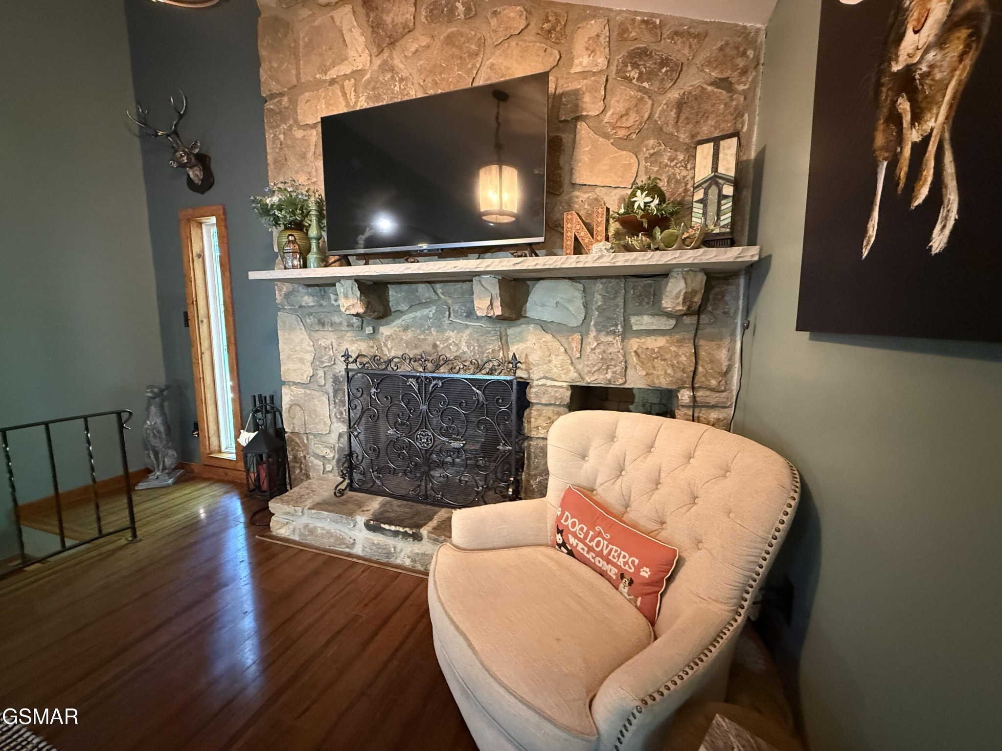 216 Zoder Drive Property Photo 4