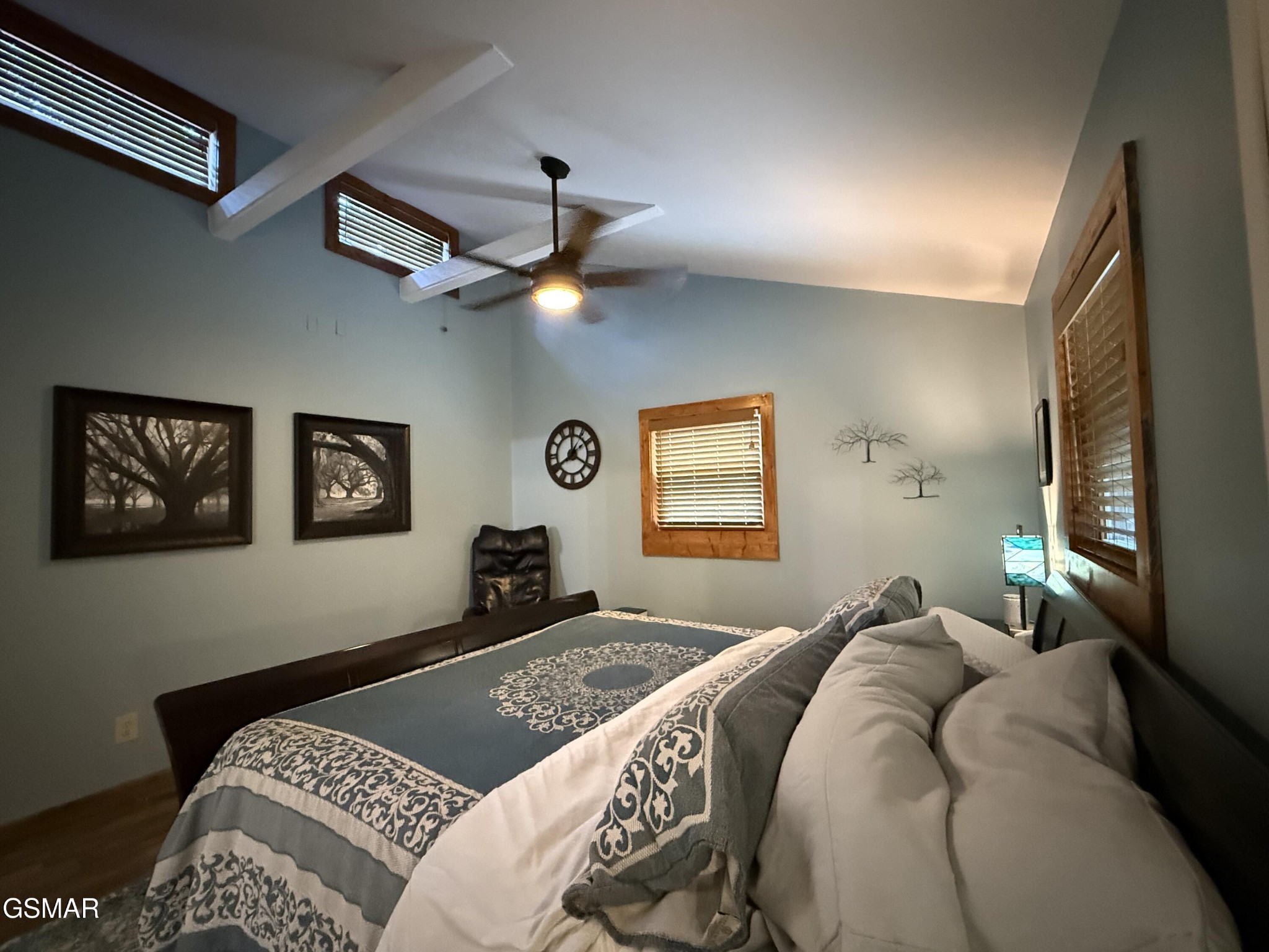 216 Zoder Drive Property Photo 10