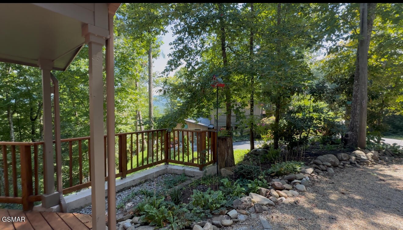 216 Zoder Drive Property Photo 34