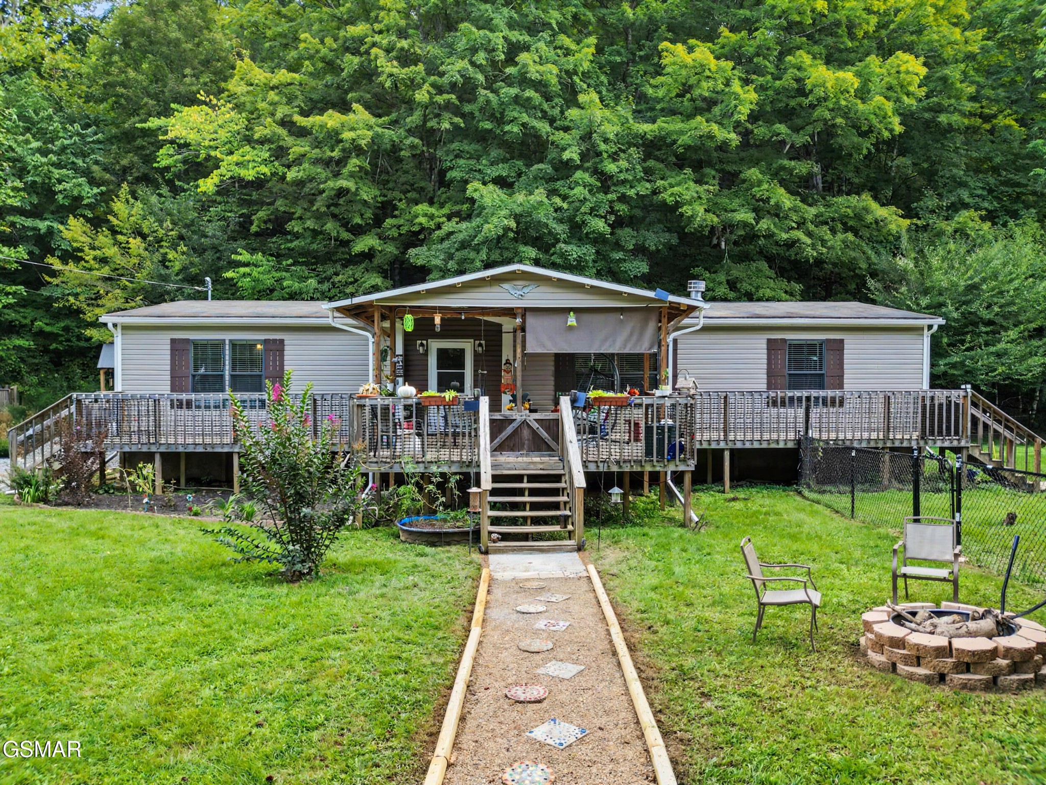 4748 Bogard Road Property Photo 3