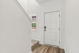 204 Jasper Way Property Photo 5