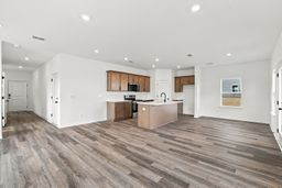 204 Jasper Way Property Photo 13