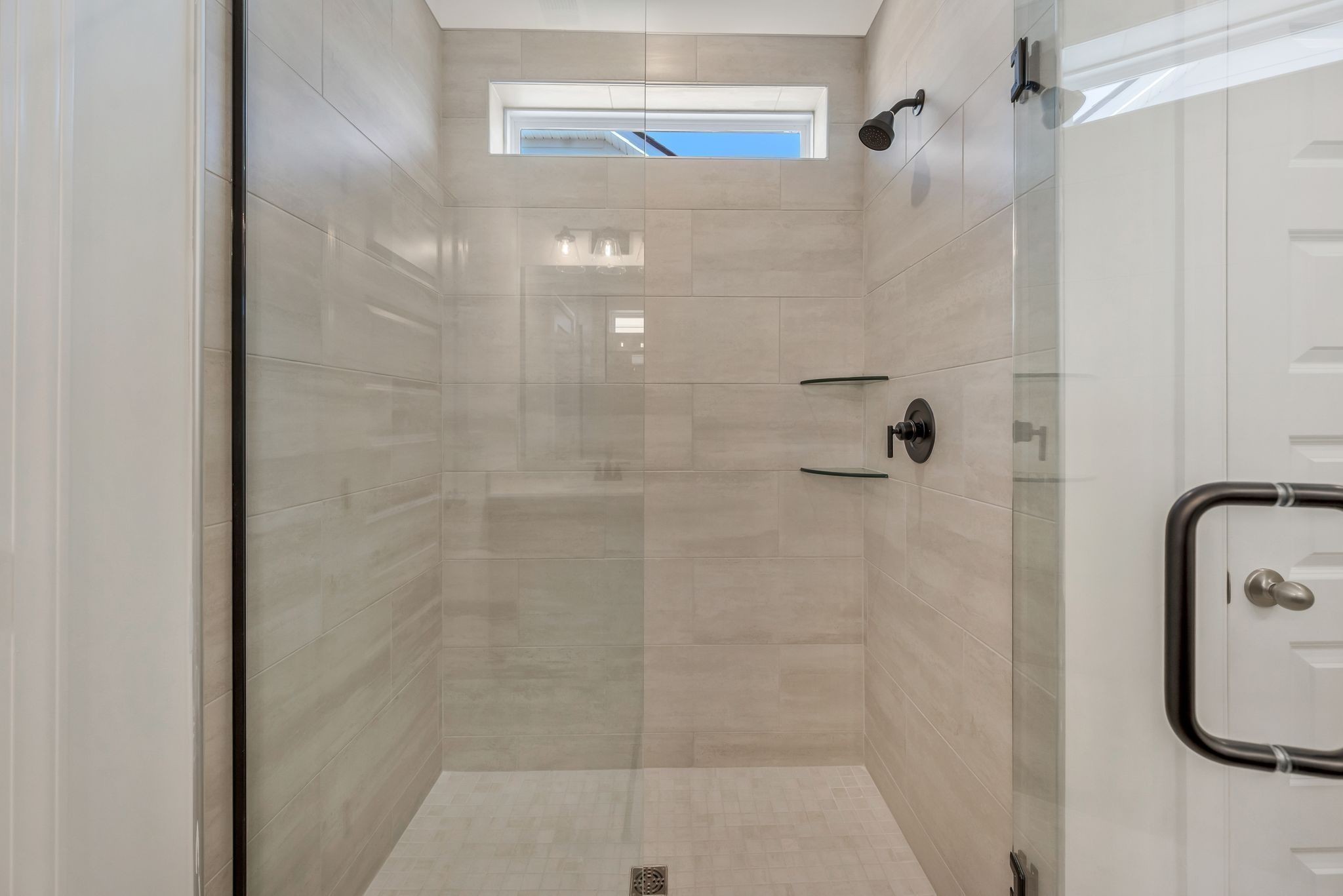 1210 Wallace Way Property Photo 27