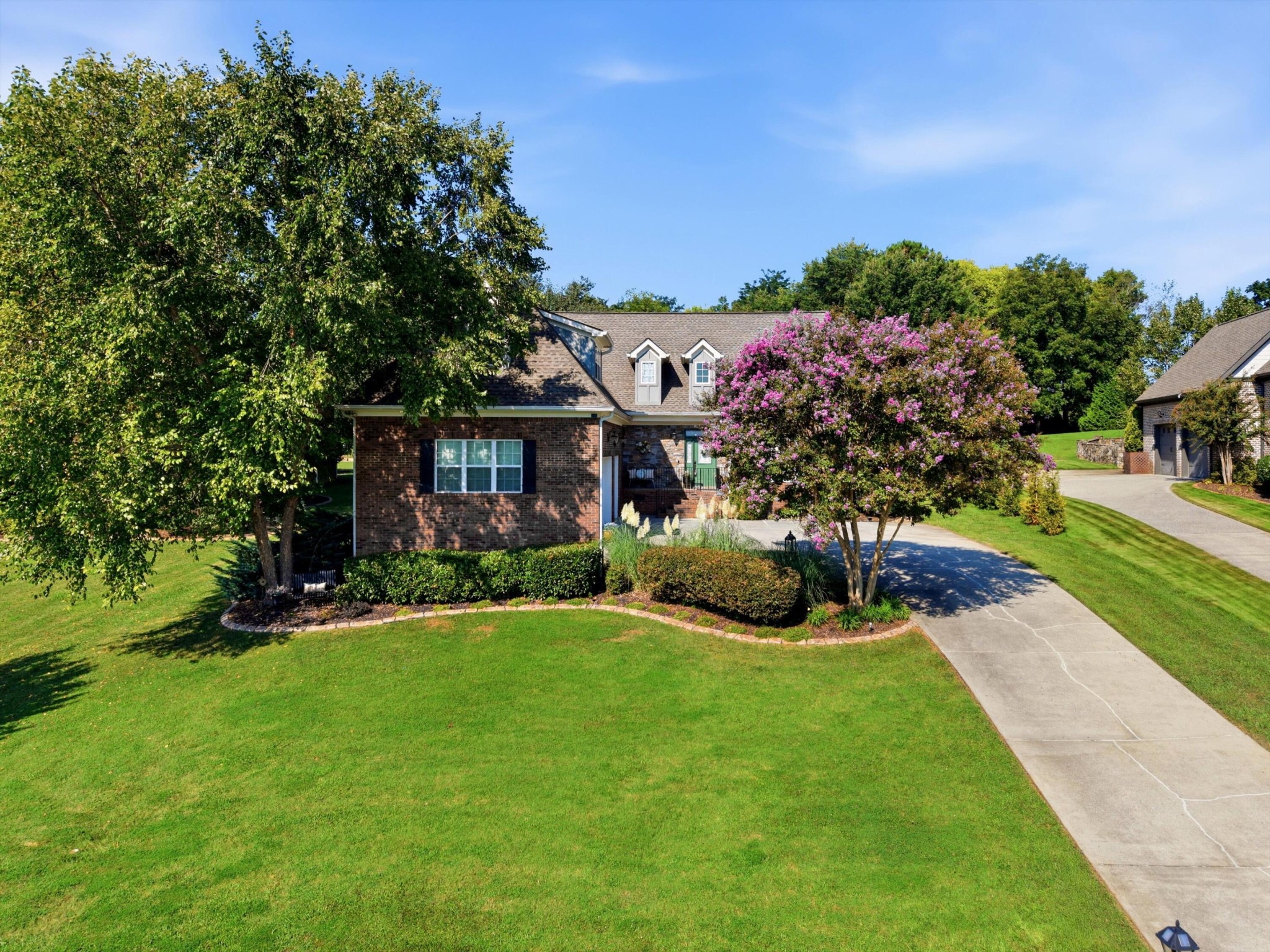 7345 Splendid View Drive Property Photo 3
