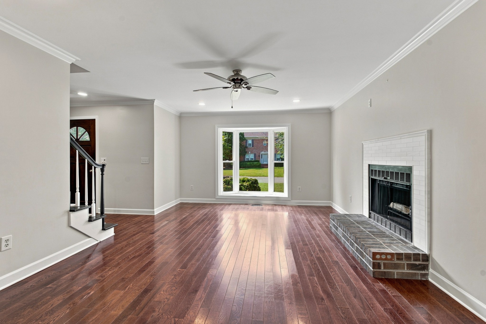 1128 Hunters Chase Dr Property Photo 9