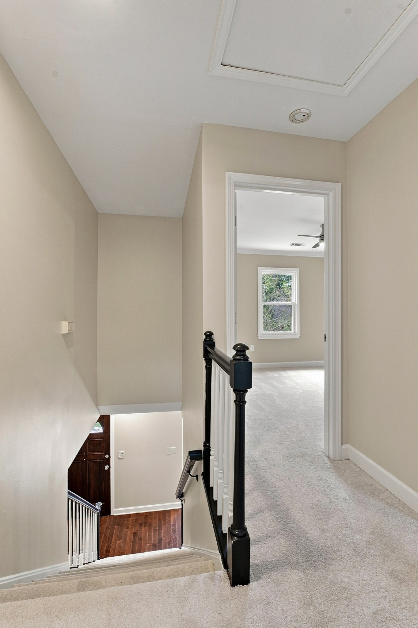 1128 Hunters Chase Dr Property Photo 18