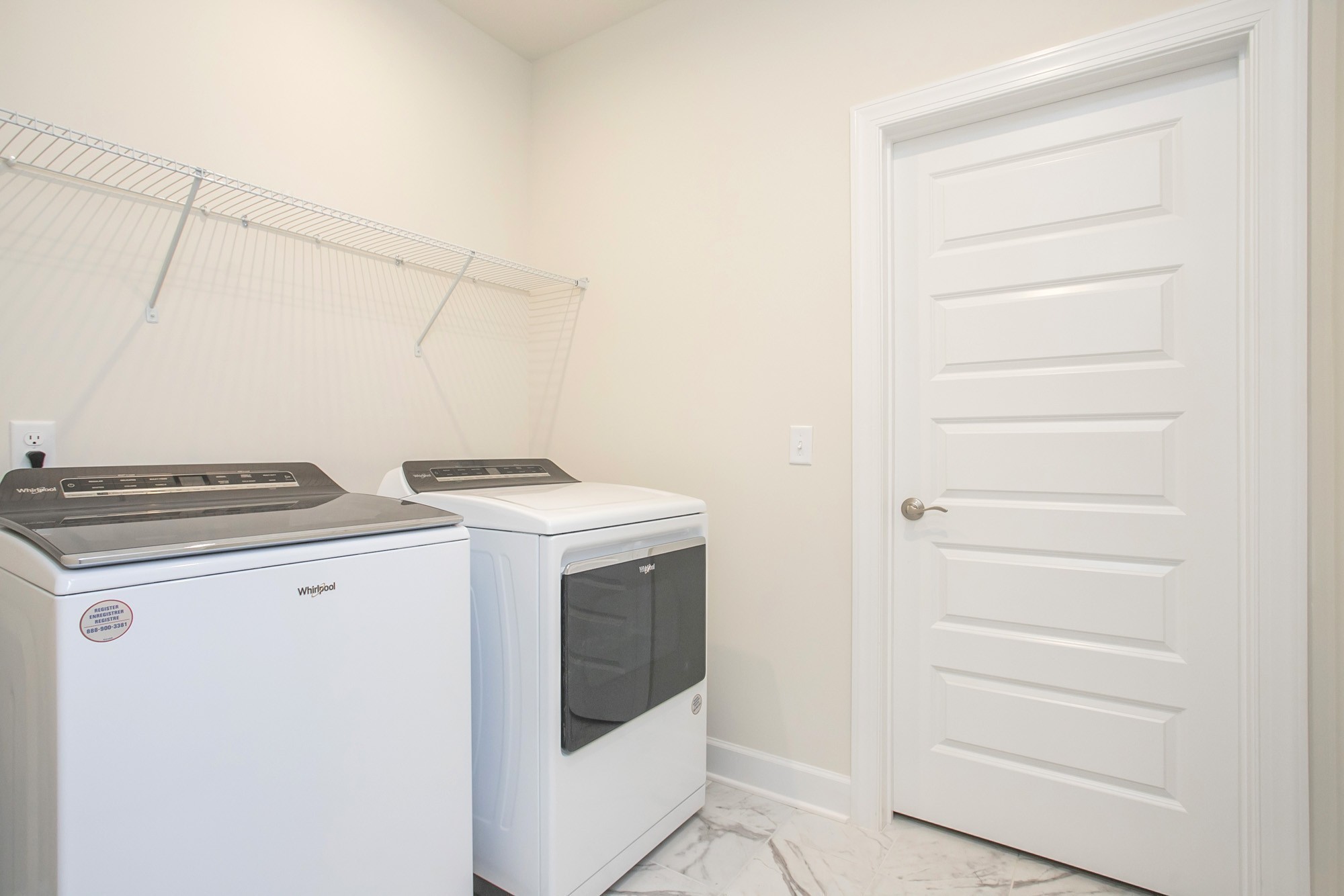 1234 Wallace Way Property Photo 7