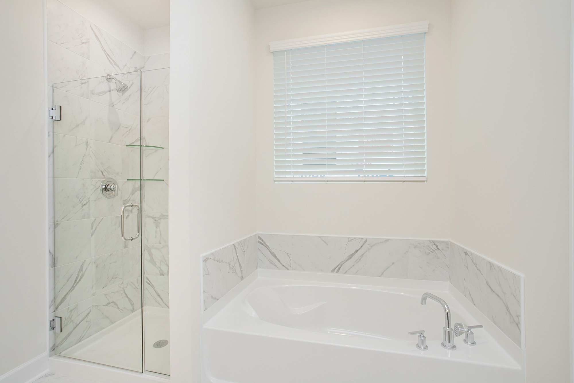 1234 Wallace Way Property Photo 15