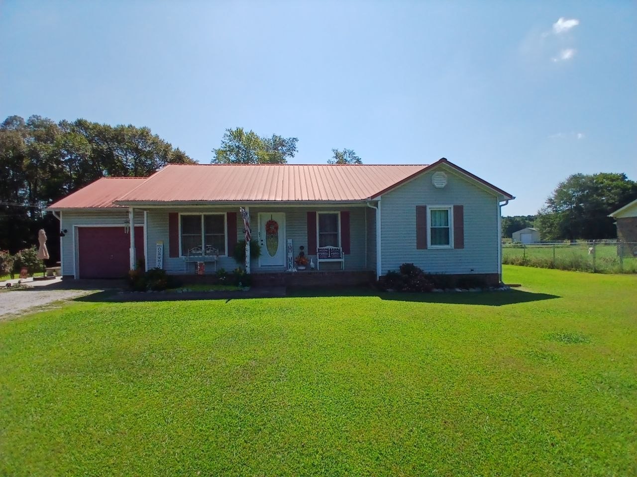 67 Jenkins Dr Property Photo 1