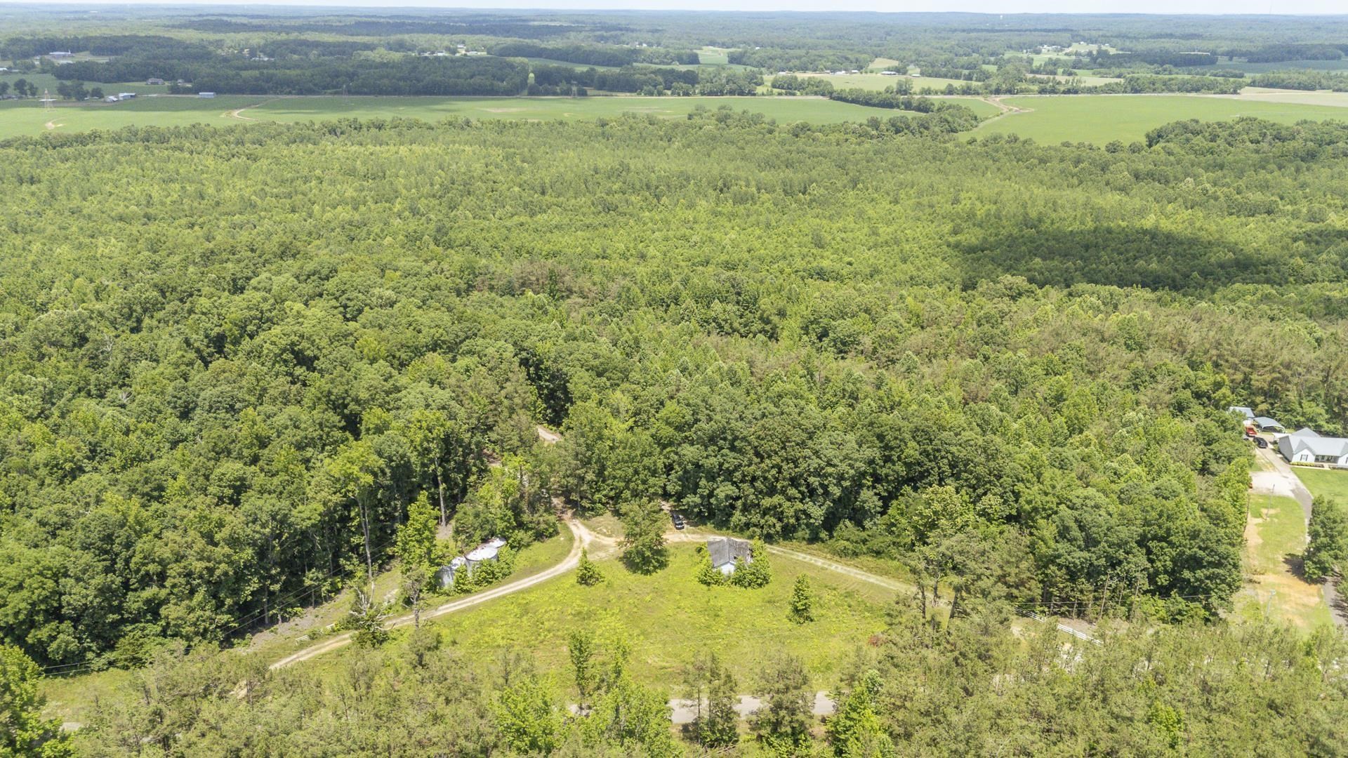 904 Capooth Rd Property Photo 22