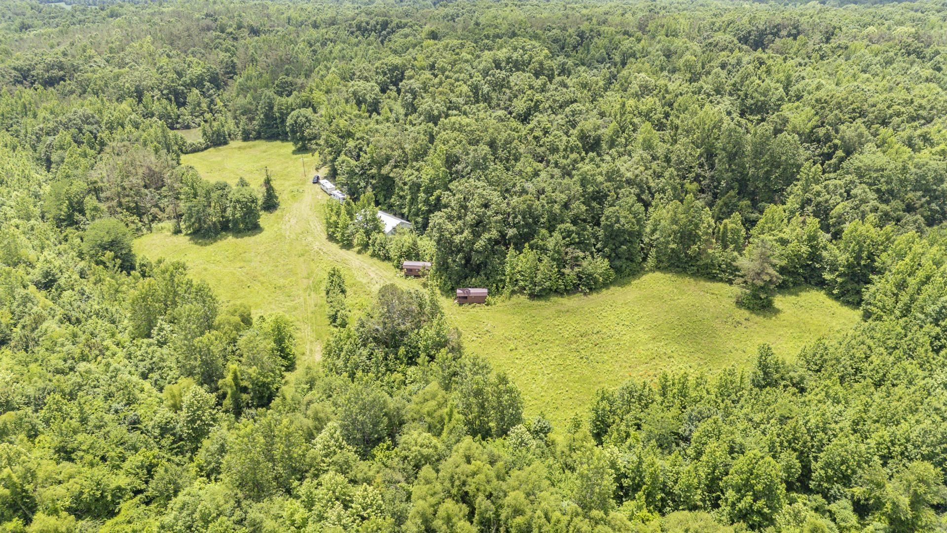 904 Capooth Rd Property Photo 32