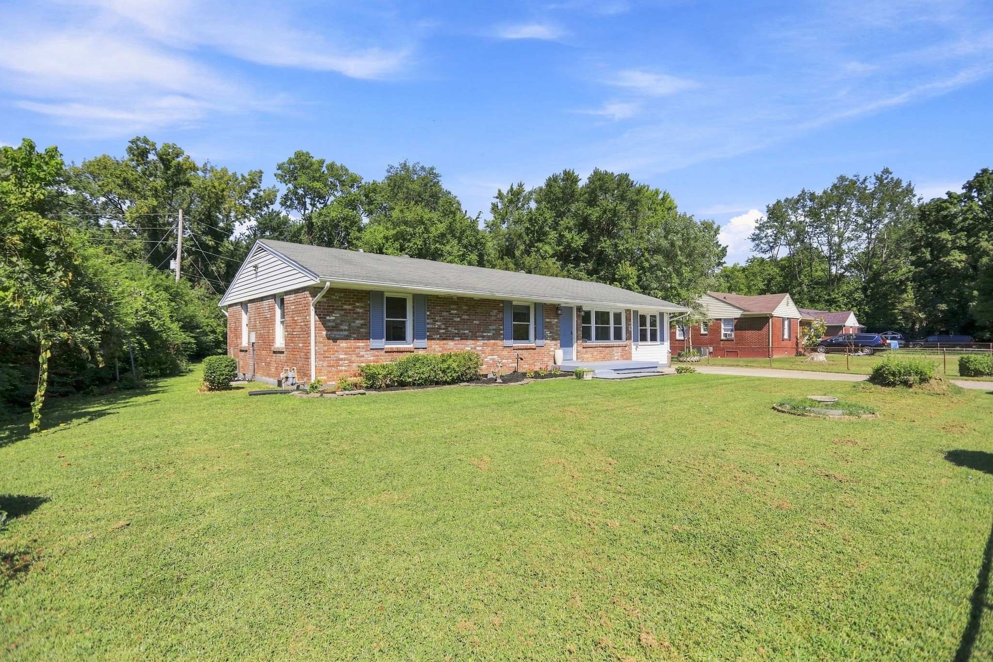 203 Rebecca Ln Property Photo 1