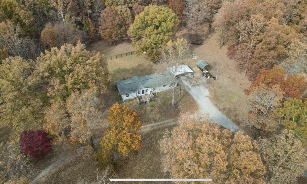1200 Lonesome Pine Rd Property Photo 1