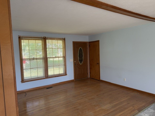 6716 Brown Hollow Rd Property Photo 6