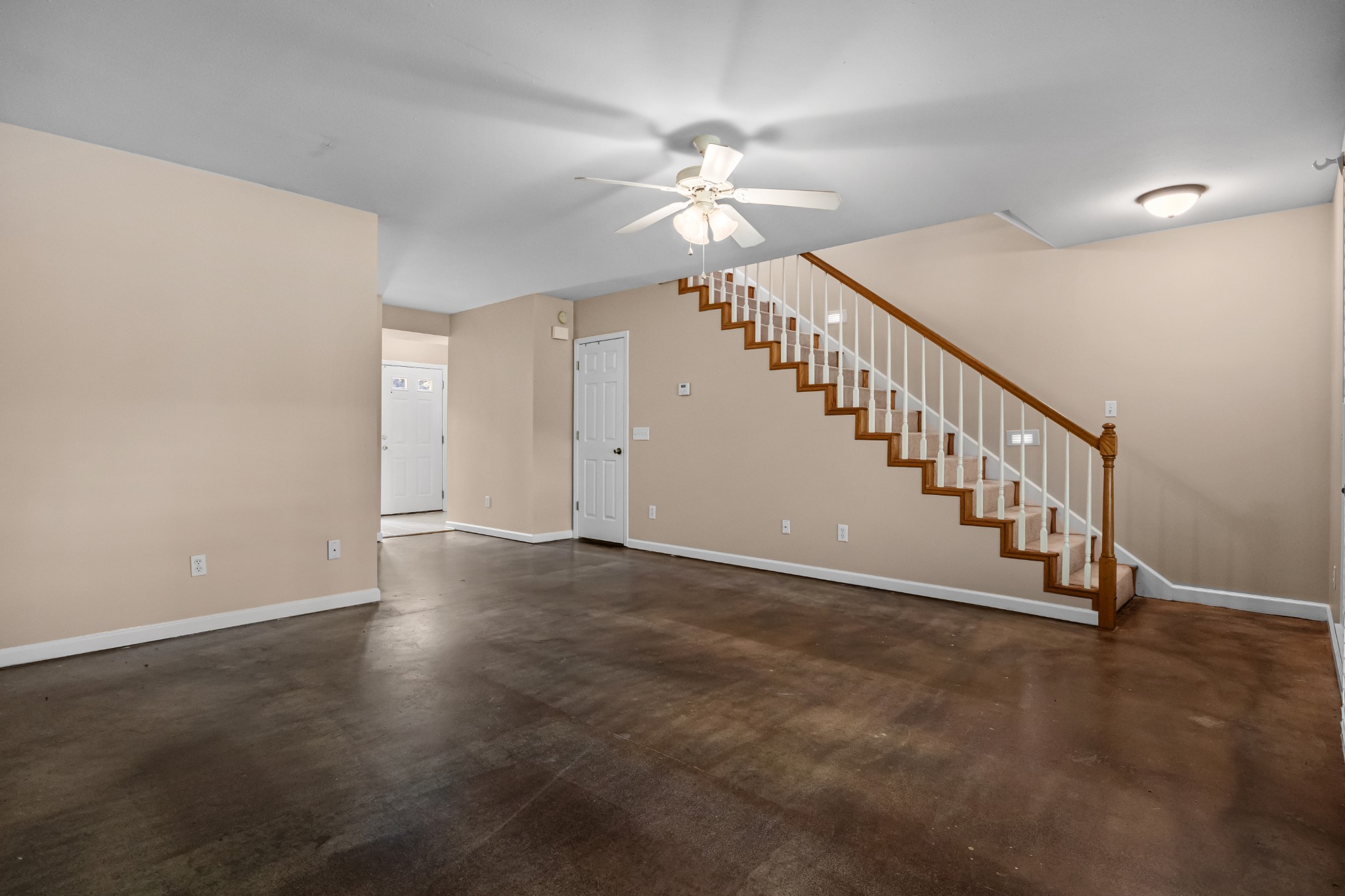 111 Eastdale Ln Property Photo 18