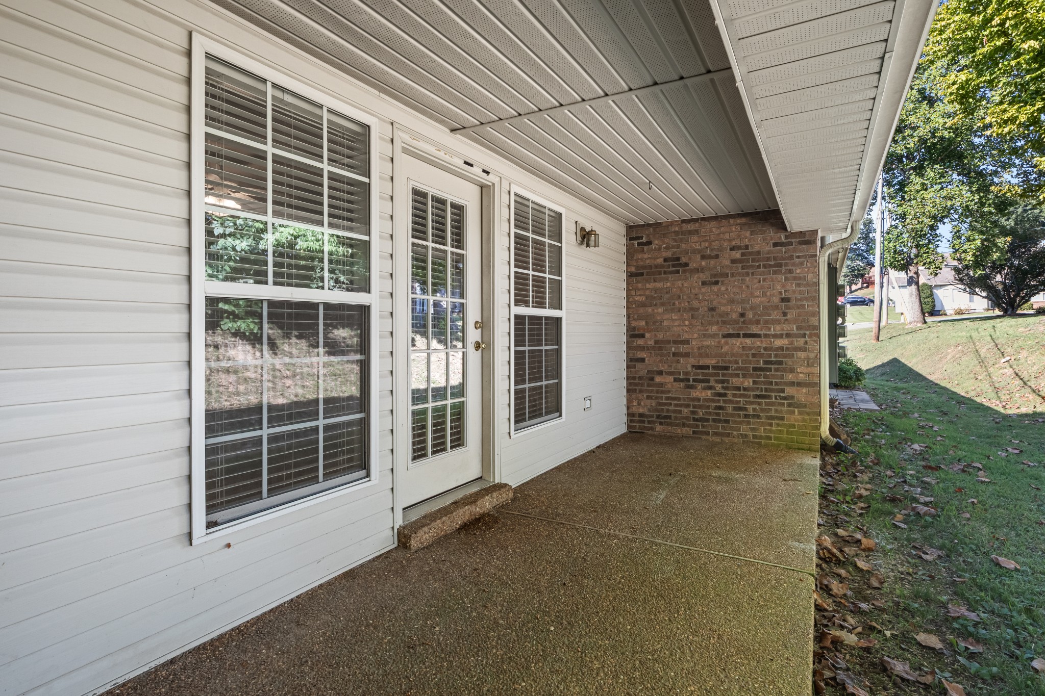 111 Eastdale Ln Property Photo 31
