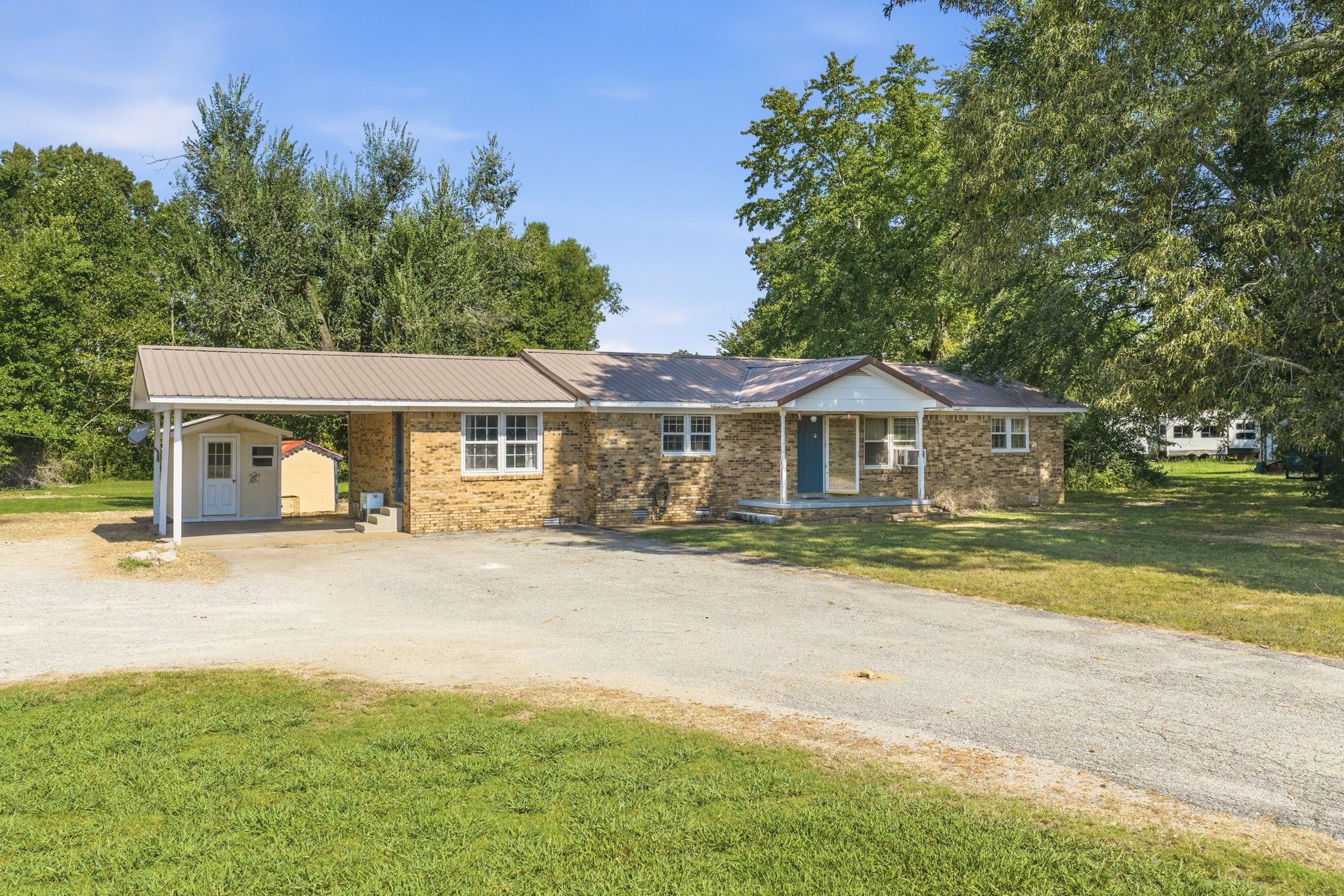 68 Brooksie Thompson Rd Property Photo 1